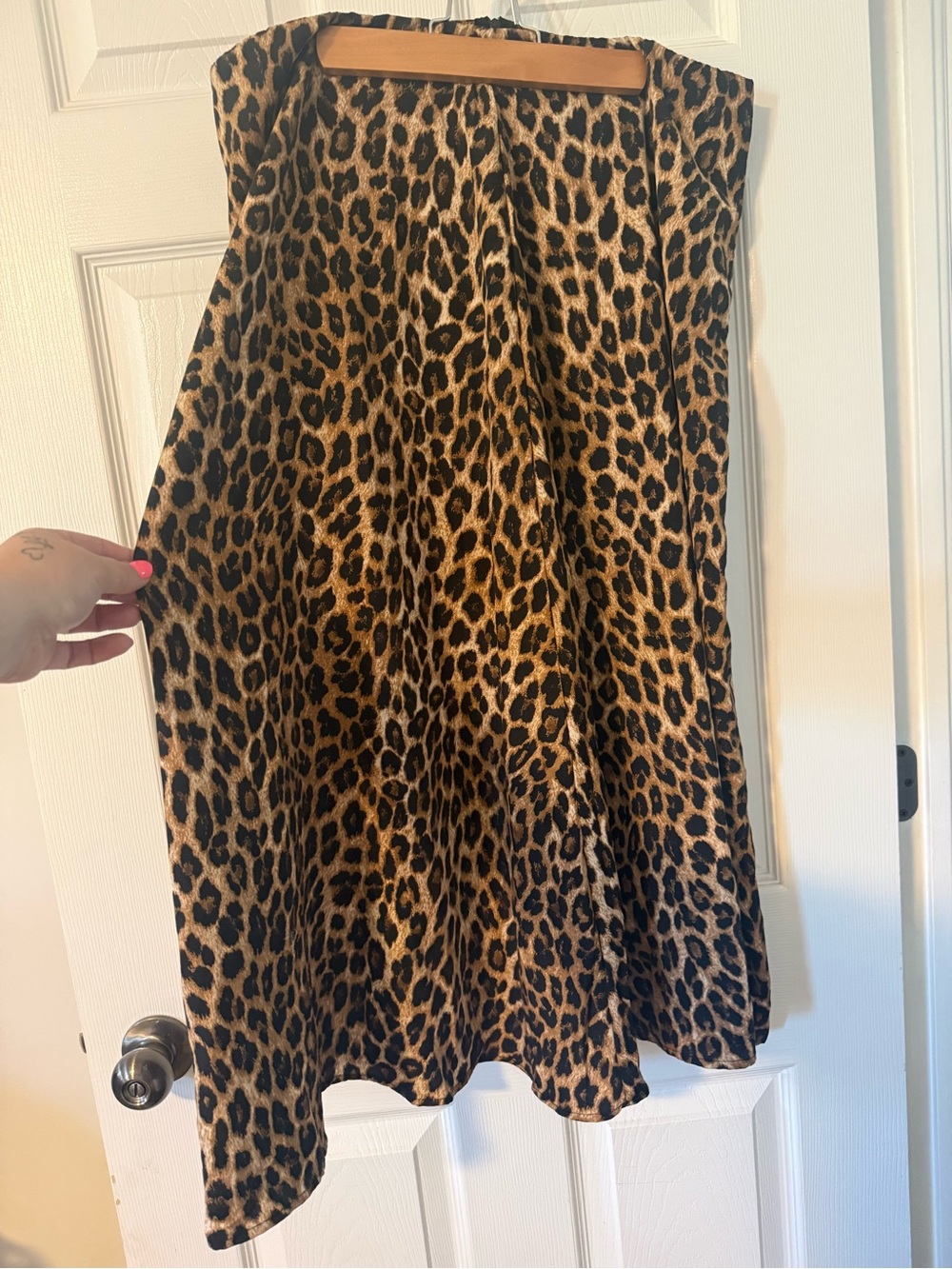 3/$20 SHEIN Leopard Print Skirt in Tan and Black